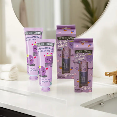 4 PRODUCTOS The Fruit Company Moras | 2 Aceite Labial + 2 cremas de manos aroma a moras manos sedosas Limpia y brilla