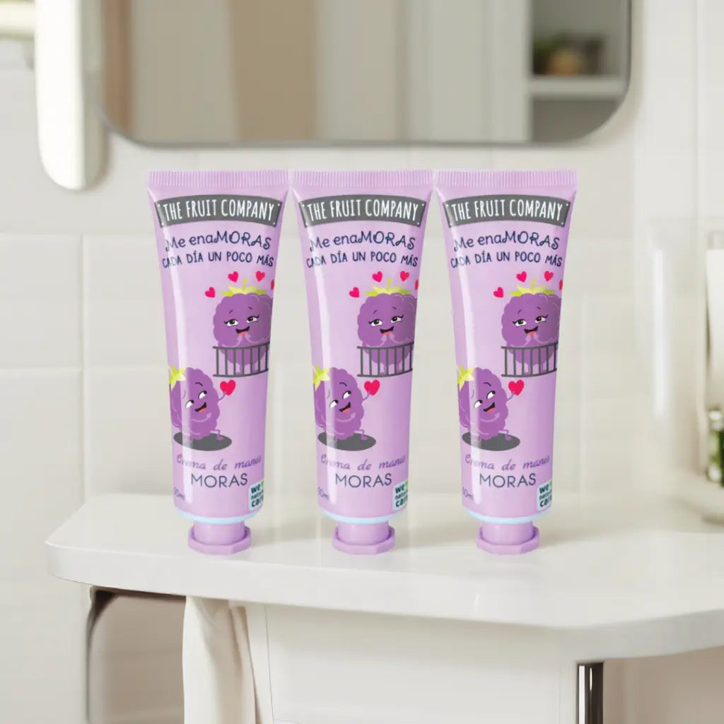 PACK 3 CREMAS DE MANOS AROMA A MORAS - THE FRUIT COMPANY Limpia y brilla