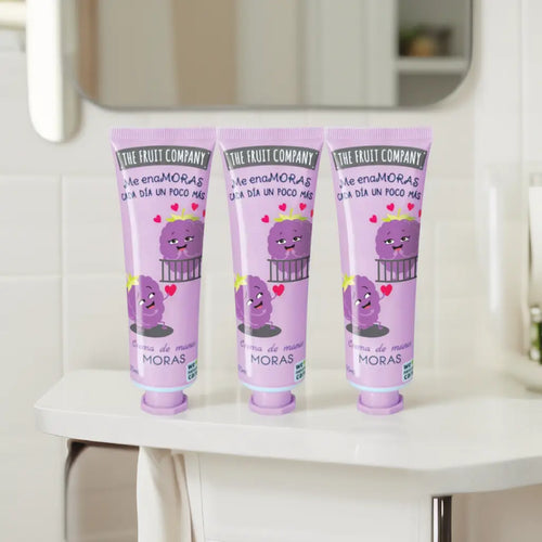 PACK 3 CREMAS DE MANOS AROMA A MORAS - THE FRUIT COMPANY Limpia y brilla